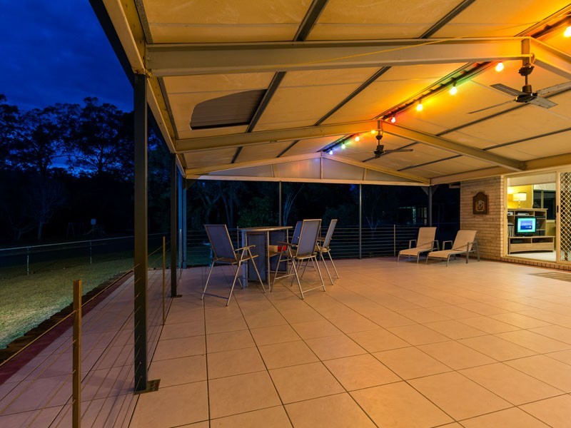 21 Banksia Street, Redland Bay QLD 4165