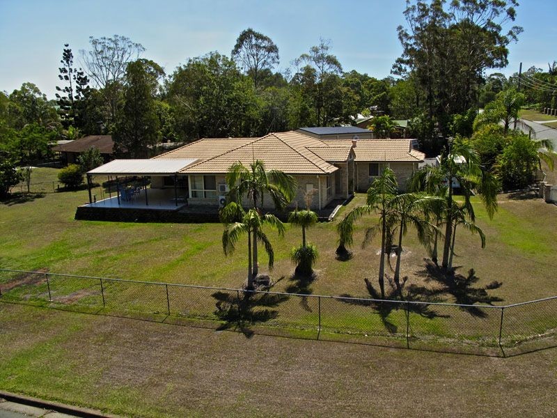 21 Banksia Street, Redland Bay QLD 4165