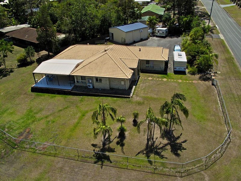 21 Banksia Street, Redland Bay QLD 4165
