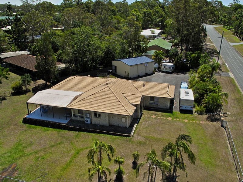 21 Banksia Street, Redland Bay QLD 4165