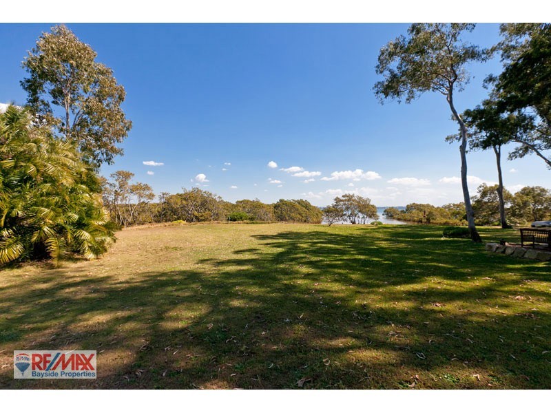 216 Main Road, Wellington Point QLD 4160