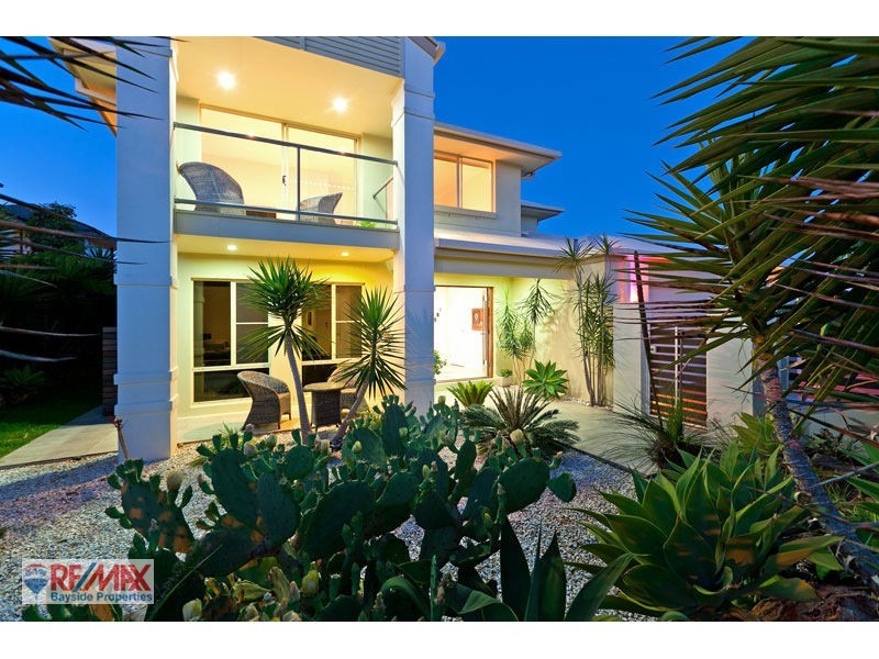 21 Bedarra St, Redland Bay QLD 4165