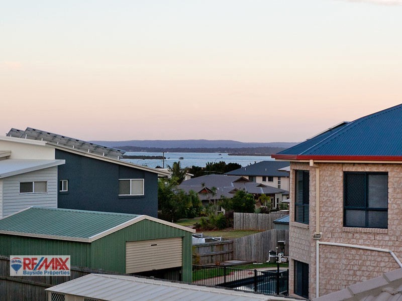 21 Bedarra St, Redland Bay QLD 4165