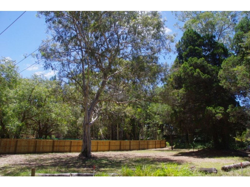 6 WILLIAMS STREET, Coochiemudlo Island QLD 4184