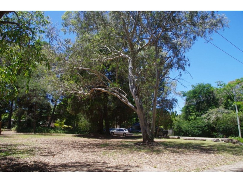 6 WILLIAMS STREET, Coochiemudlo Island QLD 4184