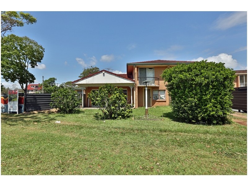 69 BANANA STREET, Redland Bay QLD 4165
