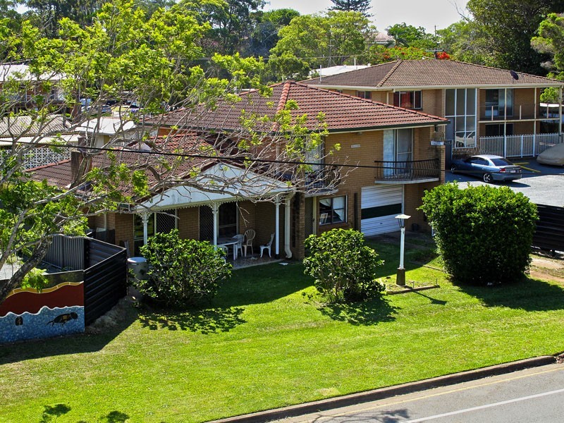 69-71 BANANA STREET, Redland Bay QLD 4165