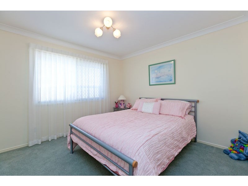 13 Attenborough Circuit, Redland Bay QLD 4165