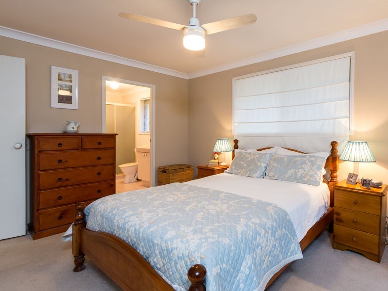 8 Cowley Street, Ormiston QLD 4160