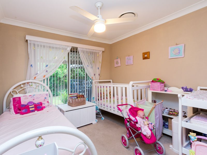 8 Cowley Street, Ormiston QLD 4160