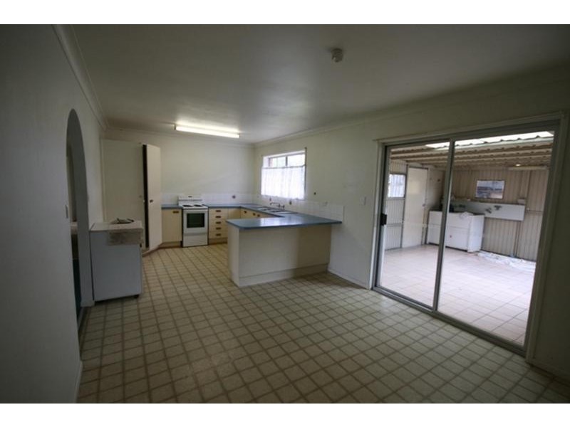 178 Heinemann Rd, Redland Bay QLD 4165