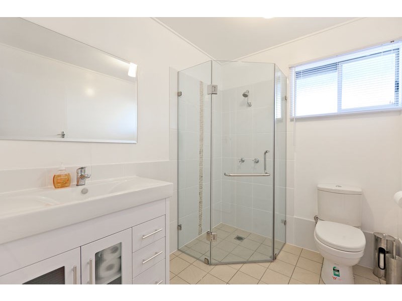 48 Dart Street, Redland Bay QLD 4165