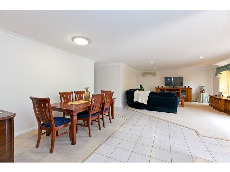 13 Banksia Street, Redland Bay QLD 4165