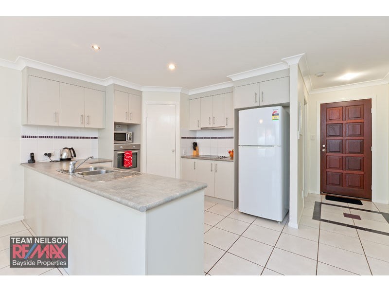 1/4 Calliandra Place, Thornlands QLD 4164