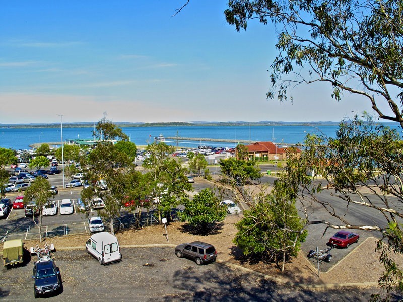71 BANANA STREET, Redland Bay QLD 4165