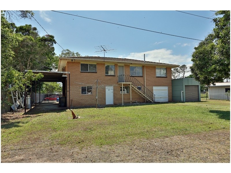 71 BANANA STREET, Redland Bay QLD 4165