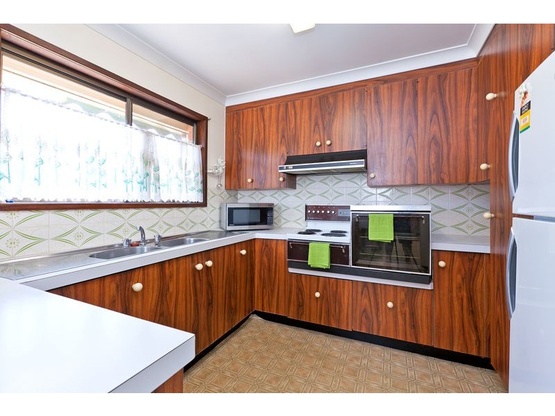 25-27 Bay Street, Redland Bay QLD 4165