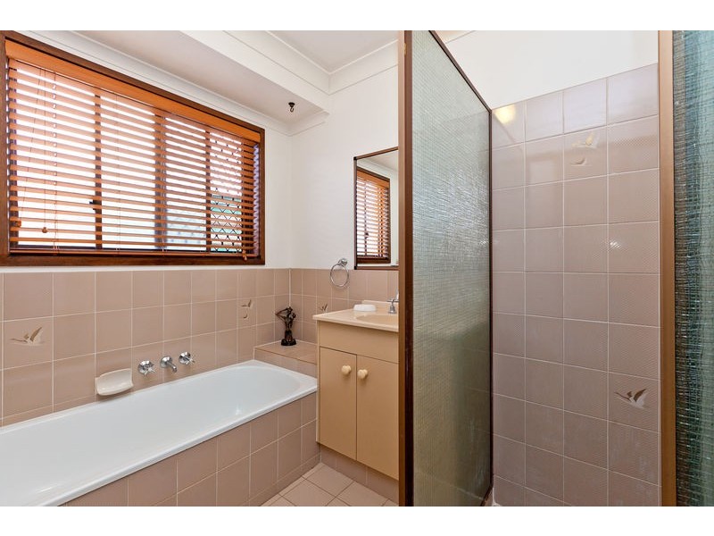 20 Sunshine Drive, Cleveland QLD 4163