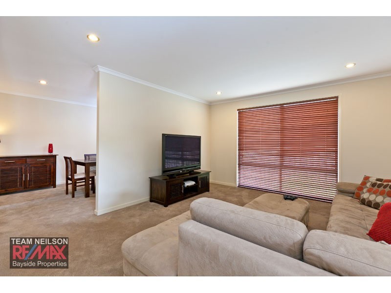 3 Feathertail Place, Wakerley QLD 4154