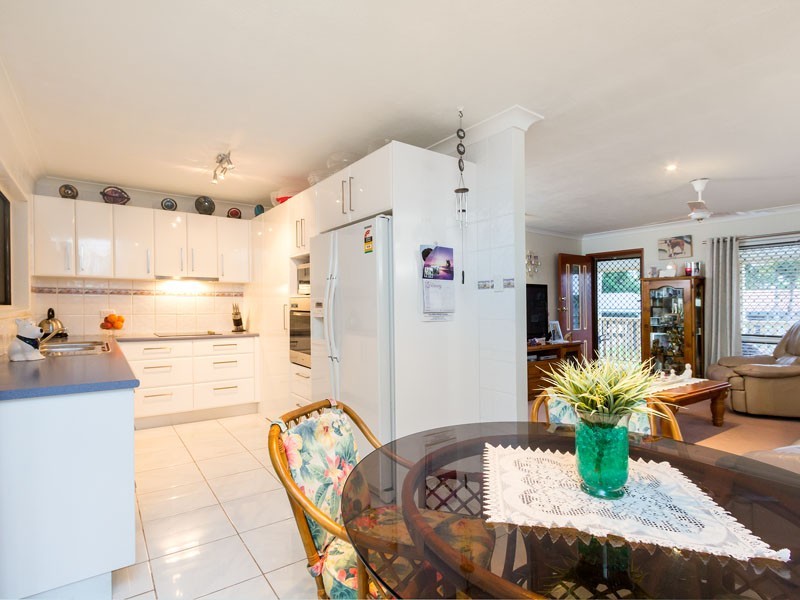 13 Simpson Street, Capalaba QLD 4157