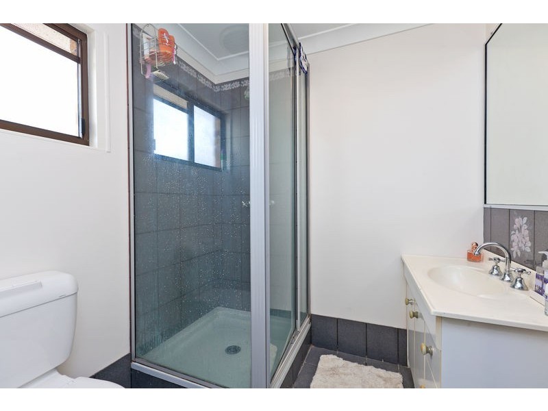 13 Banksia Street, Redland Bay QLD 4165