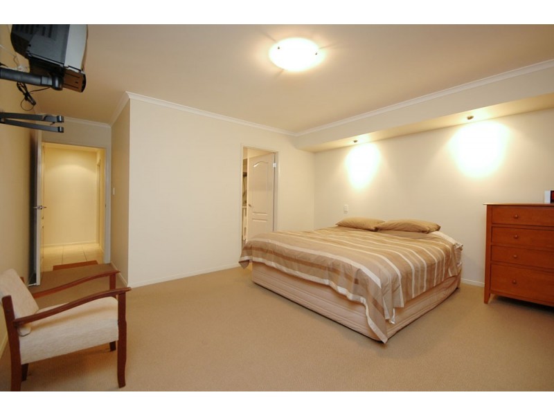 61 Salisbury Street, Redland Bay QLD 4165