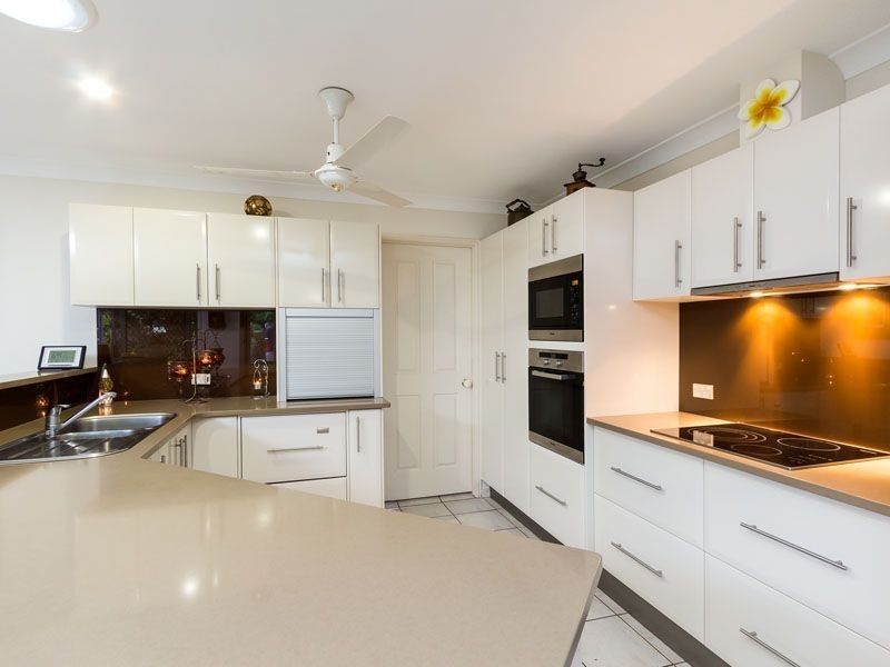 40 THE BOULEVARD, Redland Bay QLD 4165