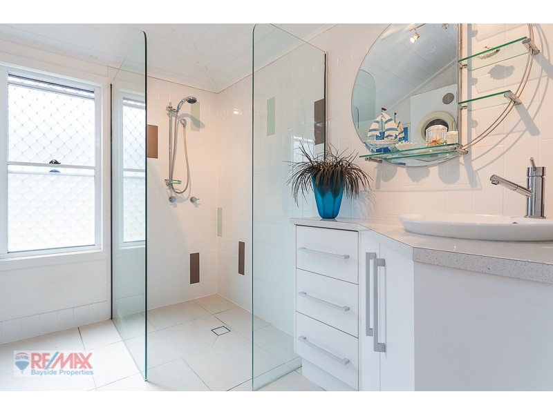 35 Seaward Drive, Russell Island QLD 4184