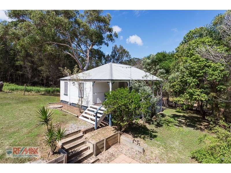 35 Seaward Drive, Russell Island QLD 4184