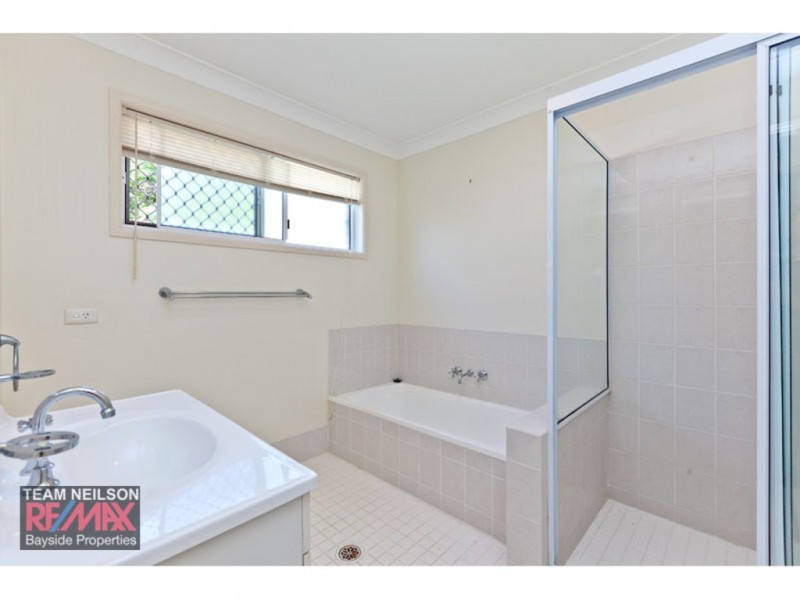 2 Achernar Court, Thornlands QLD 4164