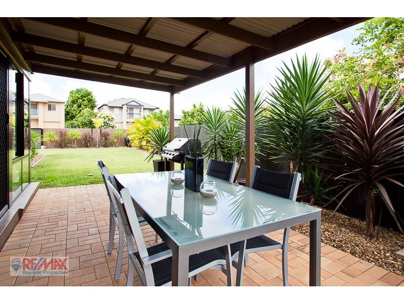 3 Seabrae Drive, Redland Bay QLD 4165