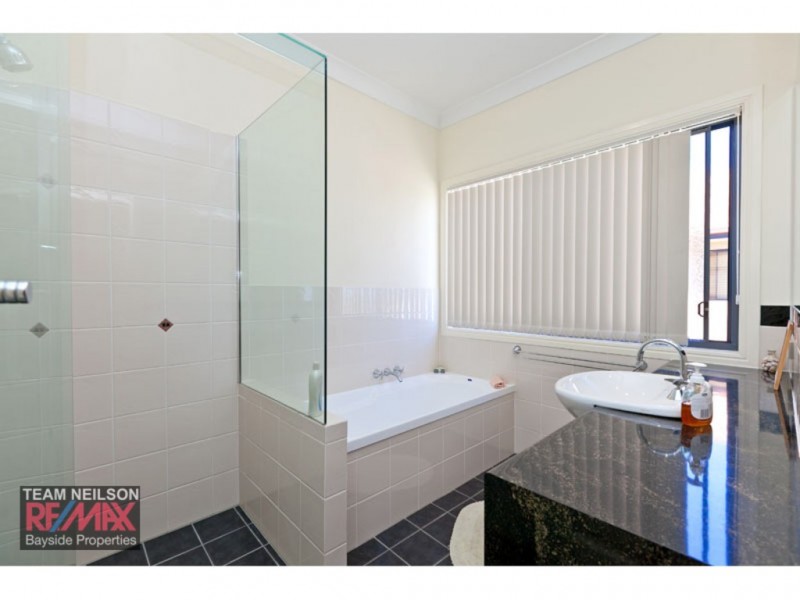 10 White Fig Place, Thornlands QLD 4164