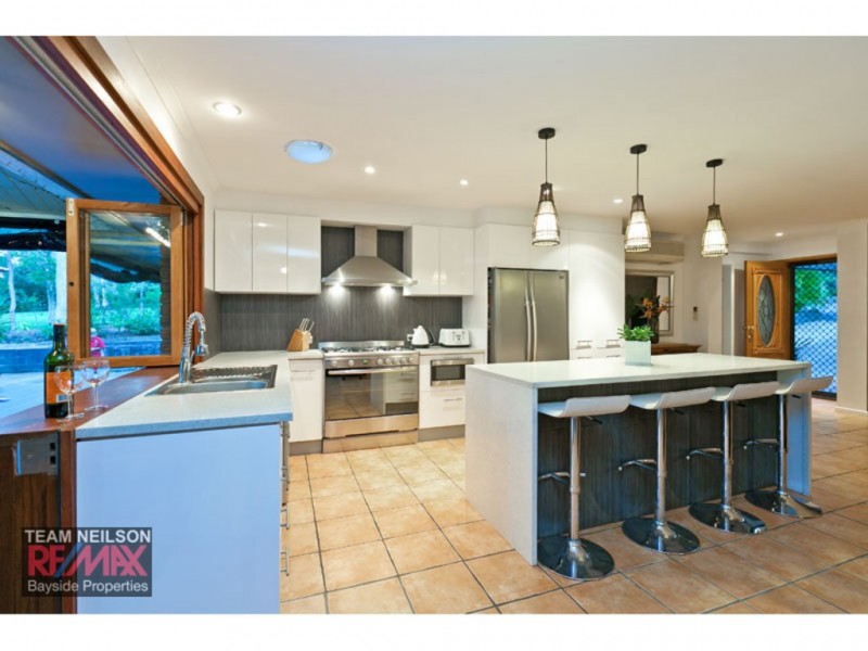 24 Lyndon Rd, Capalaba QLD 4157