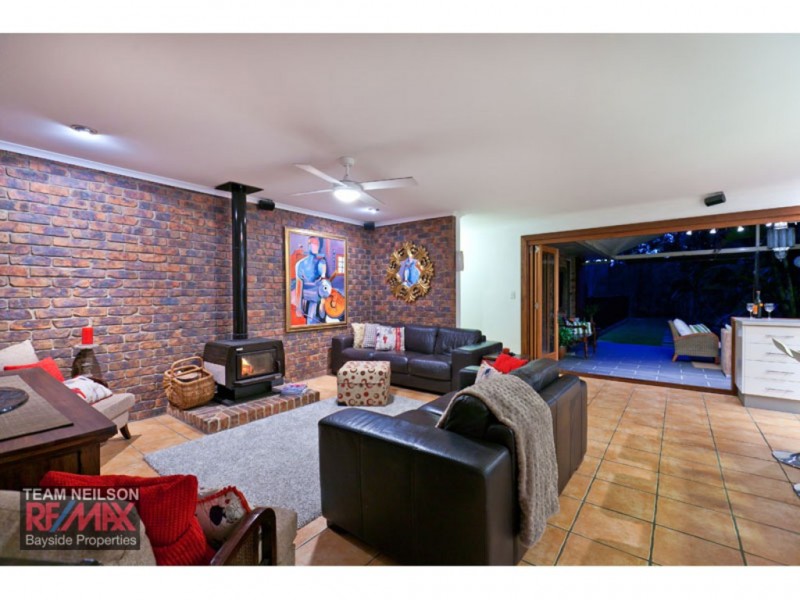 24 Lyndon Rd, Capalaba QLD 4157