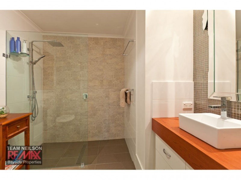24 Lyndon Rd, Capalaba QLD 4157