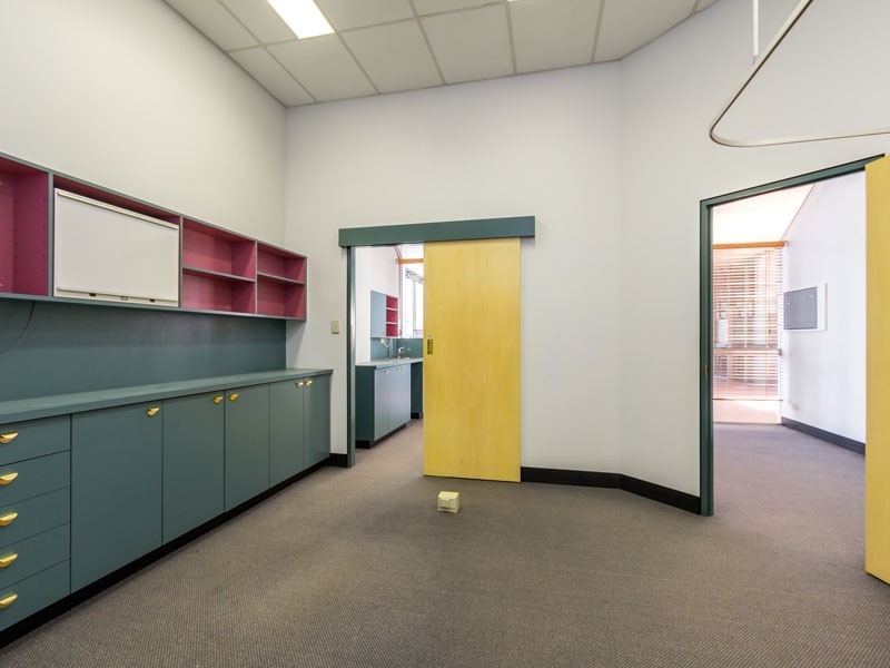 SUITE 19 / 120 BLOOMFIELD STREET, Cleveland QLD 4163