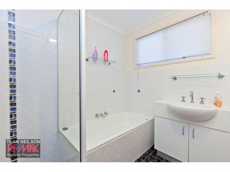 72 Serpentine Creek Rd, Redland Bay QLD 4165