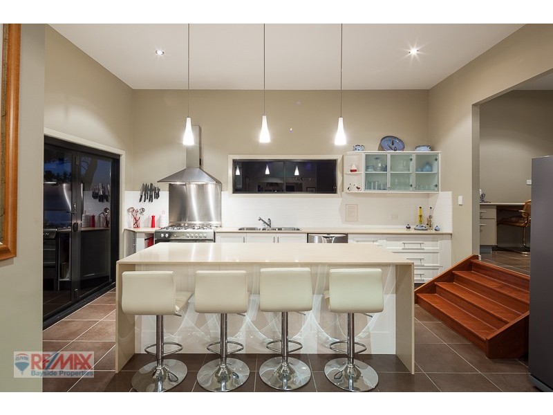91 Coondooroopa Drive, Macleay Island QLD 4184