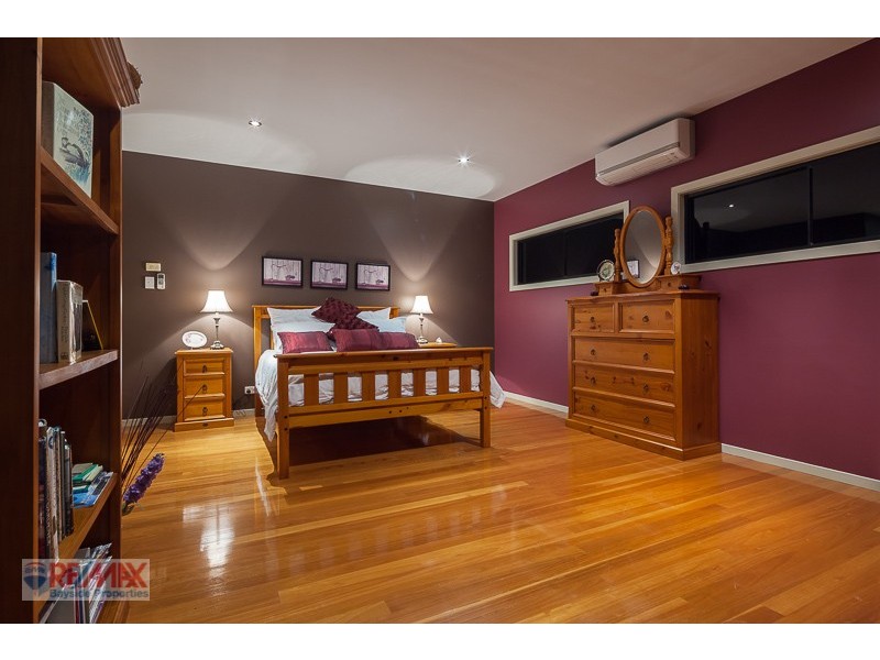 91 Coondooroopa Drive, Macleay Island QLD 4184