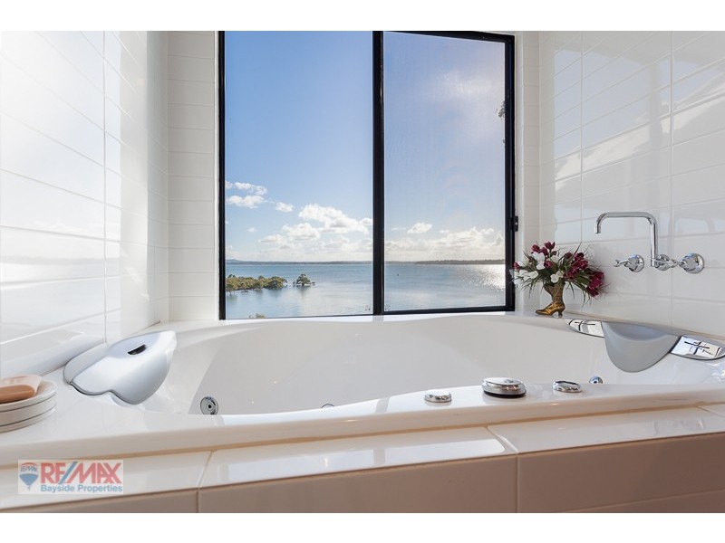 91 Coondooroopa Drive, Macleay Island QLD 4184