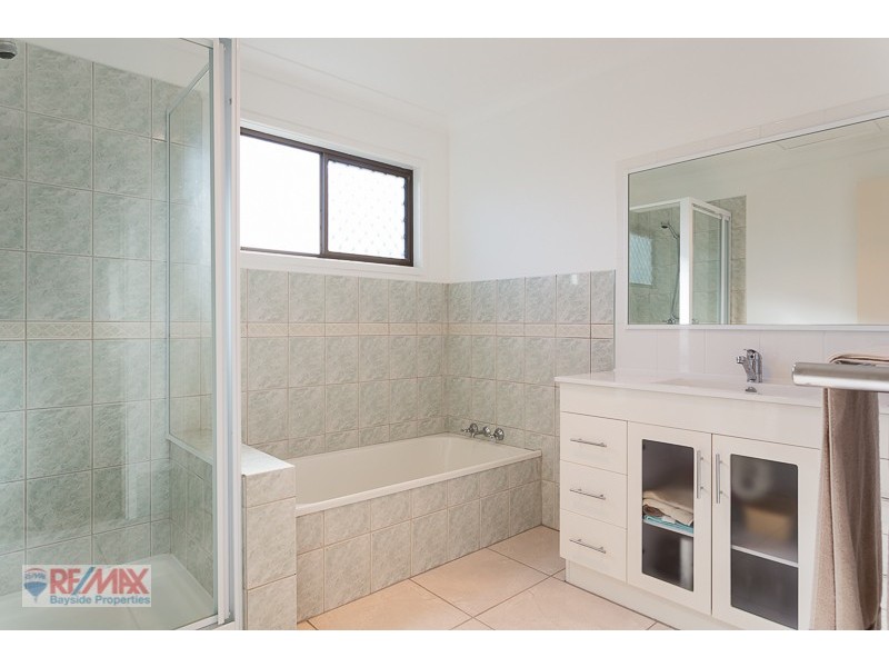 694 Old Cleveland Road East, Wellington Point QLD 4160