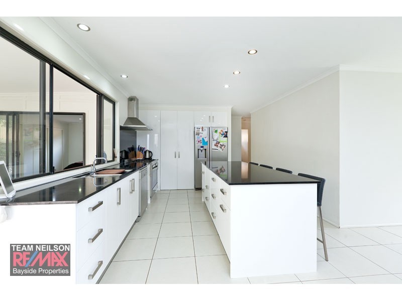 4 Elanal Ct, Cornubia QLD 4130