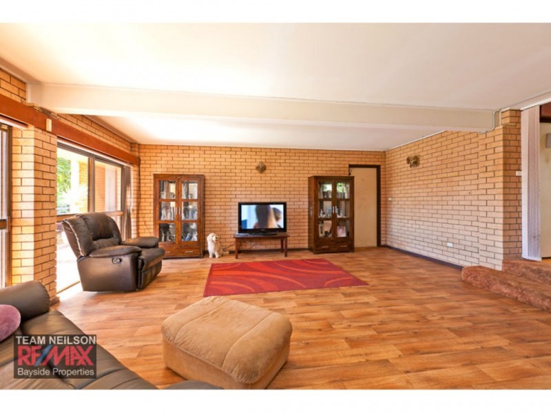 25 Cane Street, Redland Bay QLD 4165