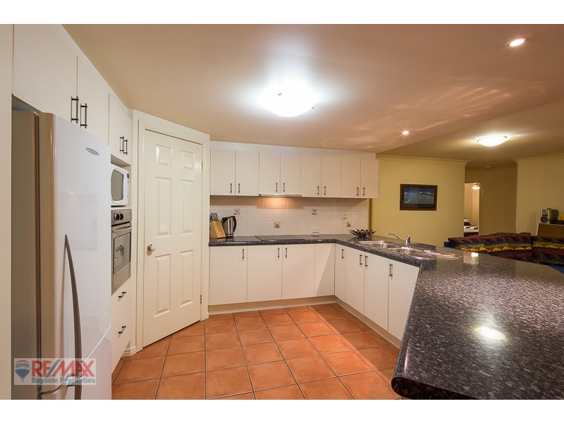 18 Lemongrove Road, Birkdale QLD 4159