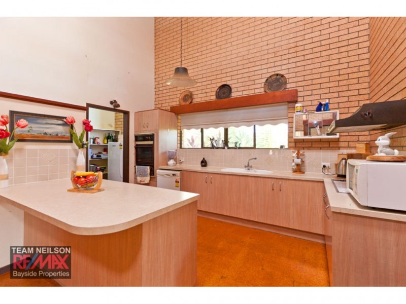 25 Cane Street, Redland Bay QLD 4165