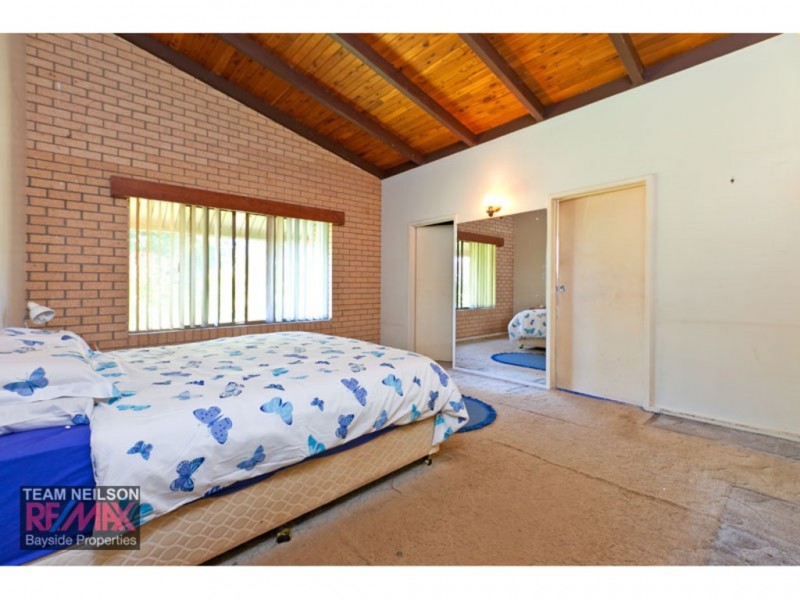 25 Cane Street, Redland Bay QLD 4165