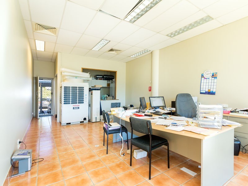 2/6 WATERLOO STREET, Cleveland QLD 4163