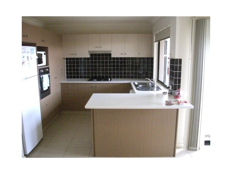 2 Leafwing Street, Kallangur QLD 4503