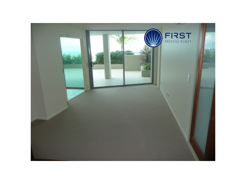 6-12 Oxley Avenue, Woody Point QLD 4019