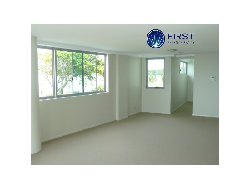 6-12 Oxley Avenue, Woody Point QLD 4019